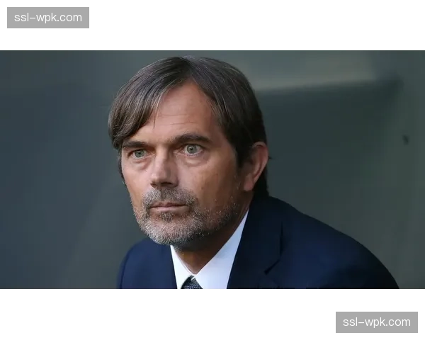 德国足球职业联盟任命菲利普·萨吉奥格鲁为执行副总裁，负责整合公关传播